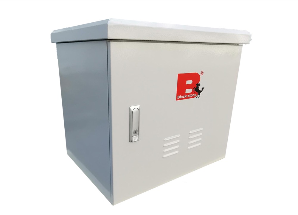 BLACKSTONE Outdoor 9U 600mm Depth Wall-Mount Networking Cabinet